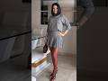 HAUL EXPRESS 💄 Combino FALDA y SUETER de punto GRIS con PANTYS y ZAPATOS ROJO VINO