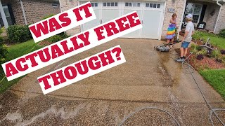 Cleaning a driveway for free and THIS happened !