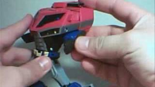 Video review Transformers animated Voyager optimus prime 2