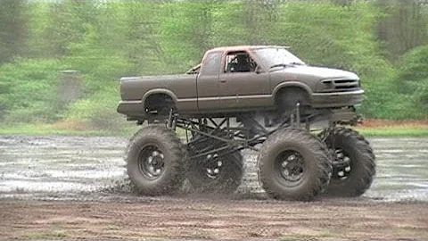 4X4 Monster Mud Trucks Come out Diggers Slinger & ...