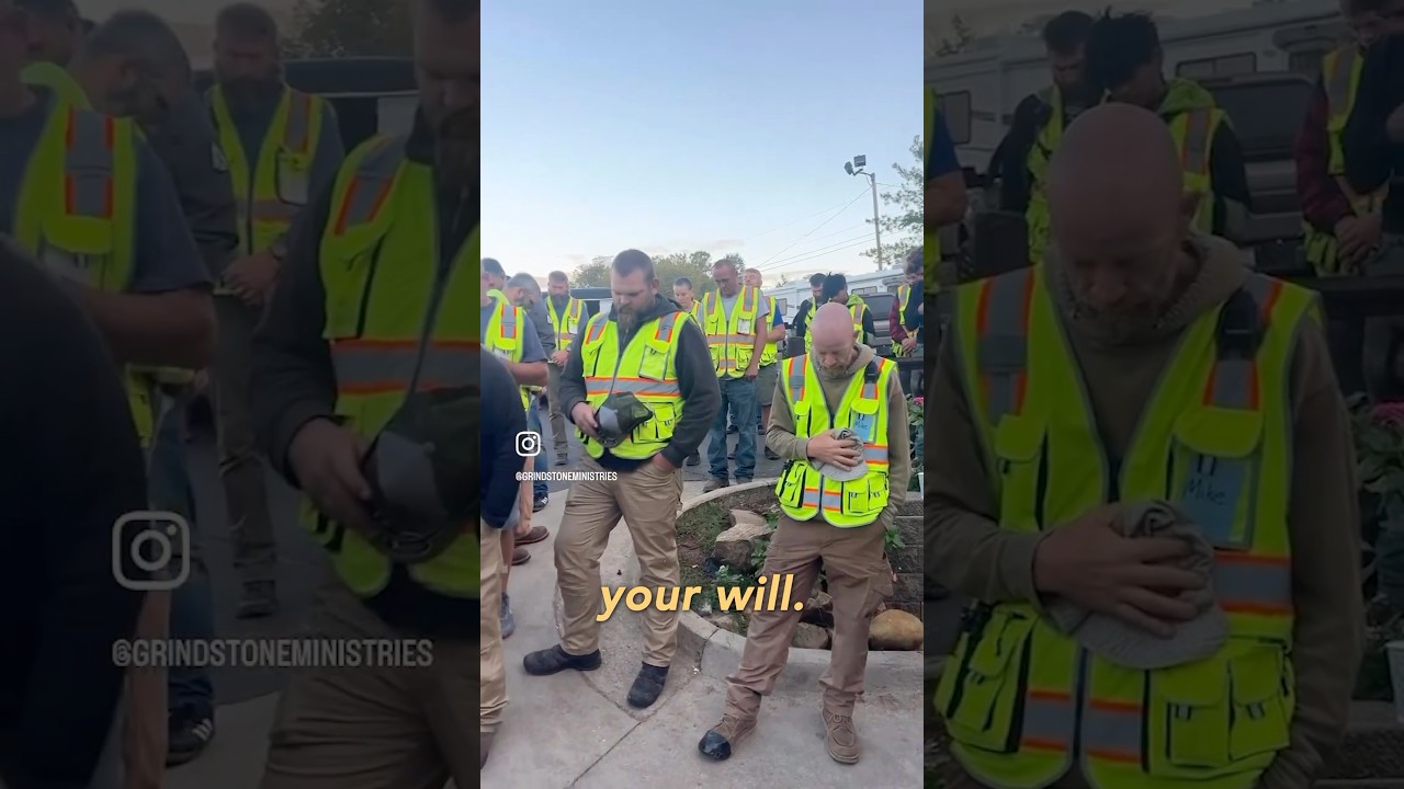CHILLS: Hurricane Linemen Praise God 🙏