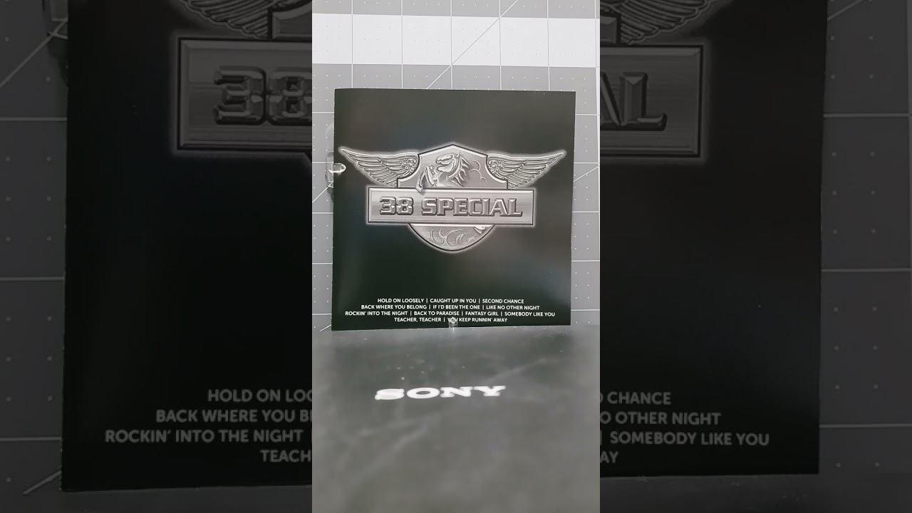 38 Special - You Keep Runnin' Away