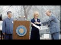 First Lady Pat Nixon Welcomes Pandas to the National Zoo