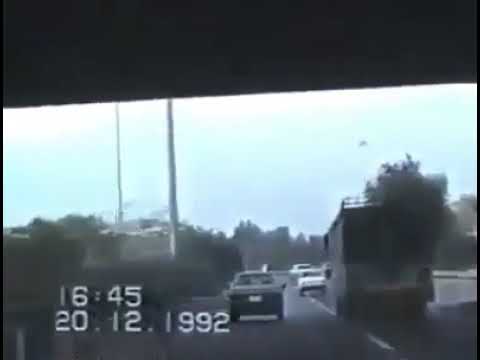 تمنيت أعود لبيتنا تمنيت يلتم الشمل محمد عبد الجبار بغداد 1992