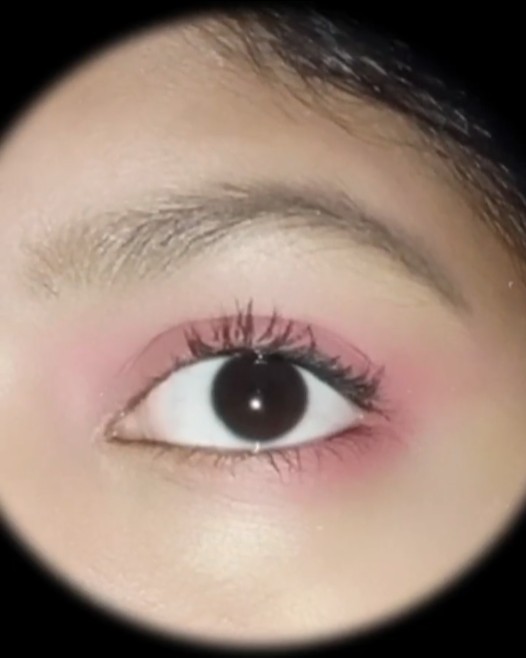 Radha's eye makeup look | Malika Singh | #beauty #eyemakeup #radhakrishna  #shorts #malikashingh