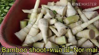 Cooking bamboo shoot soup Northeastern style.