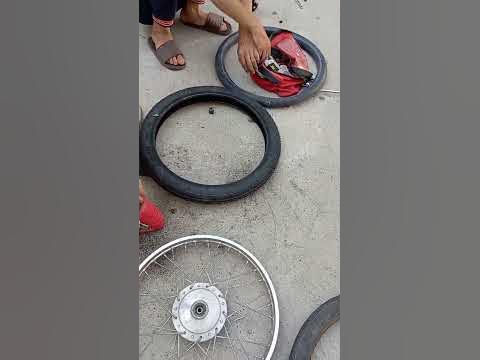 ghar me bike ka tyre tabdeel kaise karte hain ll how to change bike