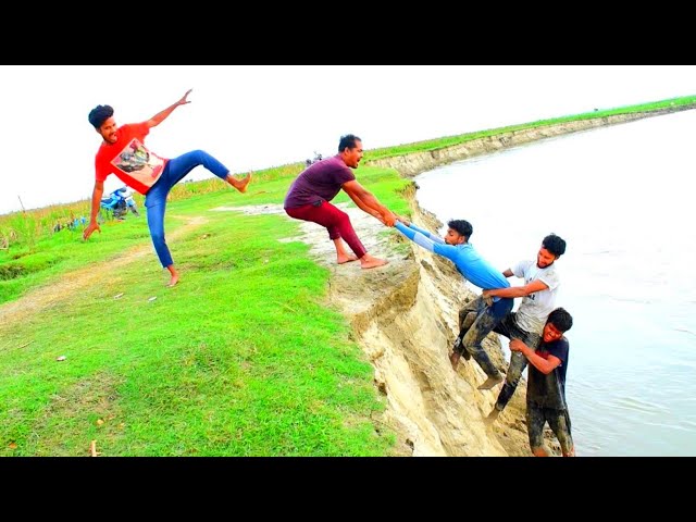 Must watch Very spacial New funny comedy videos amazing funny video 2022🤪 Episode 17 by funny dabang class=