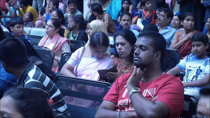 Geetha & Pinto visiting Museum, Kasi Rayappa