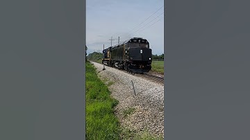 MBTA 1036 in black paint with CSX 7103 do a power pass on the Wabtec  test track! #locomotive #csx