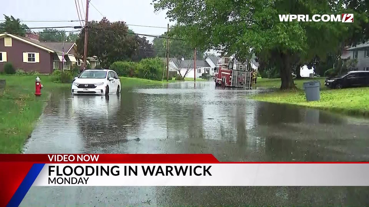 Video Now: Flooding in Warwick, cars and fire truck impacted - YouTube