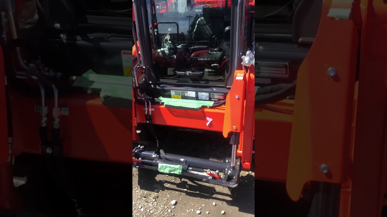 Kubota SVL65-2HWC Walk Around - YouTube