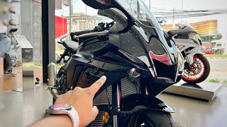 All New Yamaha R1 2023: Baap of All Superbikes  : R15 के Papa !! Detailed Review