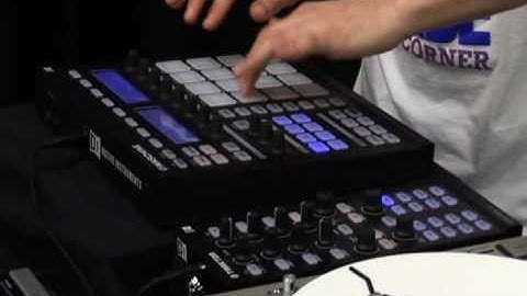 Native Instruments - Maschine - Artists - DJ Rafik - Maschine & Tracktor live in action (Part 2 of 2)