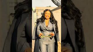 Who’s ready for #OnuaShowTime with Her Excellency Nana Ama McBrown? 💃🔥