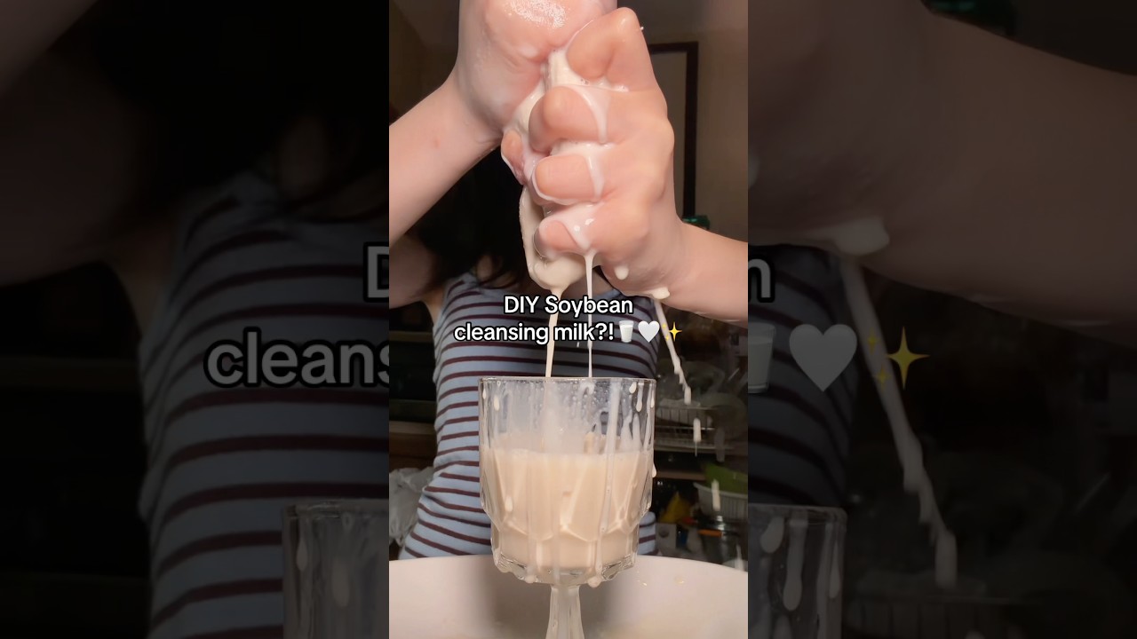 Скидка 35% на очищающее молочко Makeprem в дни Prime Days + дополнительные 5% по коду SOYMILK5 (д...