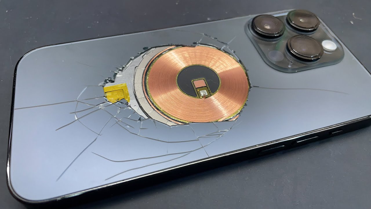 バンカーリングを直バリで引っ張るとこうなる😭iPhone 14 Pro 背面