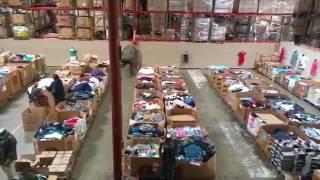 warehouse, los angeles, bodega, al mayoreo, wholesale, pallets, paletas, paletas  de ropa, cajas, box - YouTube