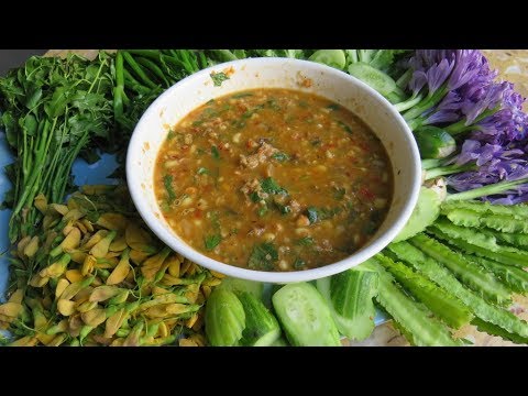 cooking-and-eat-tirk-kroeung-(ធ្វើទឹកគ្រឿង)​-||-awesome-khmer-food-recipe