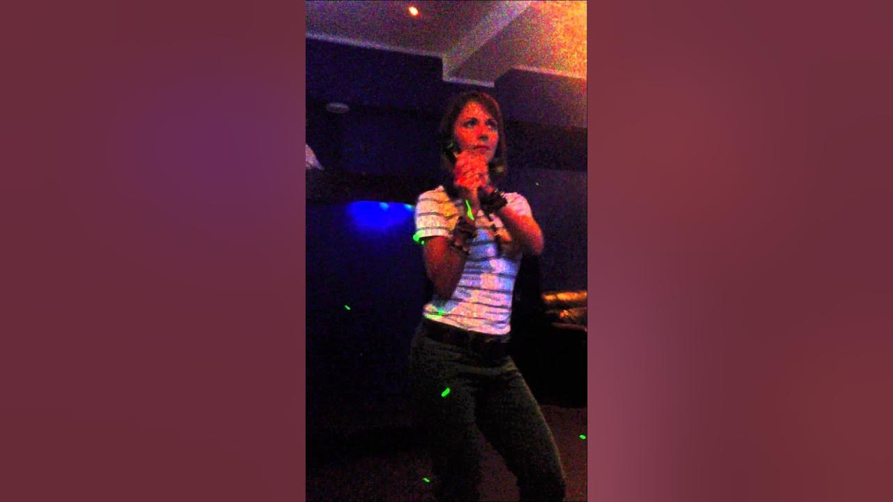 мот соло. лобода парень караоке. лобода караоке. бухгалтер караоке. бухгалтер караоке.