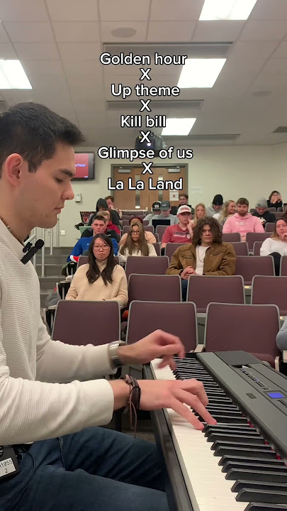 Playing the illegal mashup for my class project #piano #goldenhour #uptheme