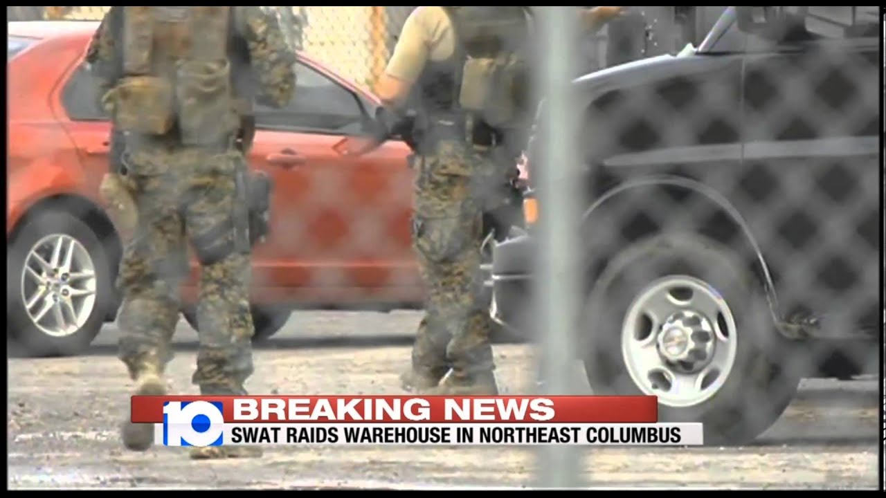 SWAT Raid - YouTube