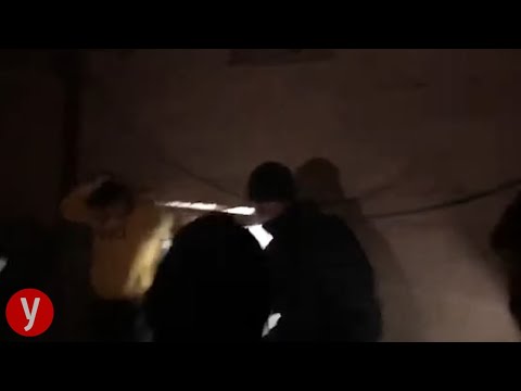 תיעוד חריג מפגינים מכים שוטרים סמויים במחאה בירושלים 