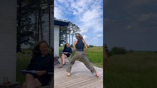 Download Lagu Twerking in front of my mom😵💫😂 #tyla #dance #jump #shake #viral MP3 Download Lagu Twerking in front of my mom😵💫😂 #tyla #dance #jump #shake #viral MP3