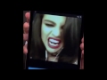 Selena Gomez Śpiewa Piosenkę z Króla Lwa w Zabawnej Aplikacji