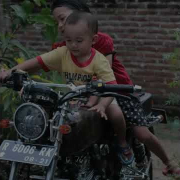 story' wa cb cocok untuk Anda yang suka motor clasik