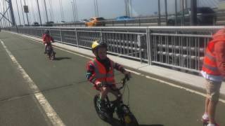 Shukokai Karate Fife and the Sponsor Walk Over the Forth Road Bridge