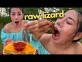 Eating yummy lizard  jin su