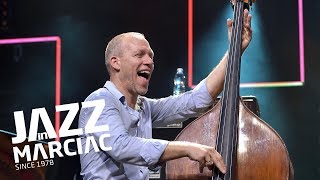 Avishai Cohen "Besame Mucho" @Jazz_in_Marciac 2016 chords