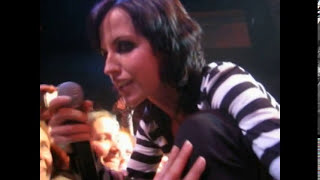Ode To My Family Dolores O'Riordan En Vivo Madrid España 5 de Noviembre de 2007