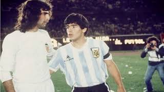 Maradona vs Kempes 1979 مارادونا مع كِمبس