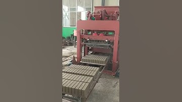 medium sized automatic concrete hollow block moulding machine #shorts #moulding