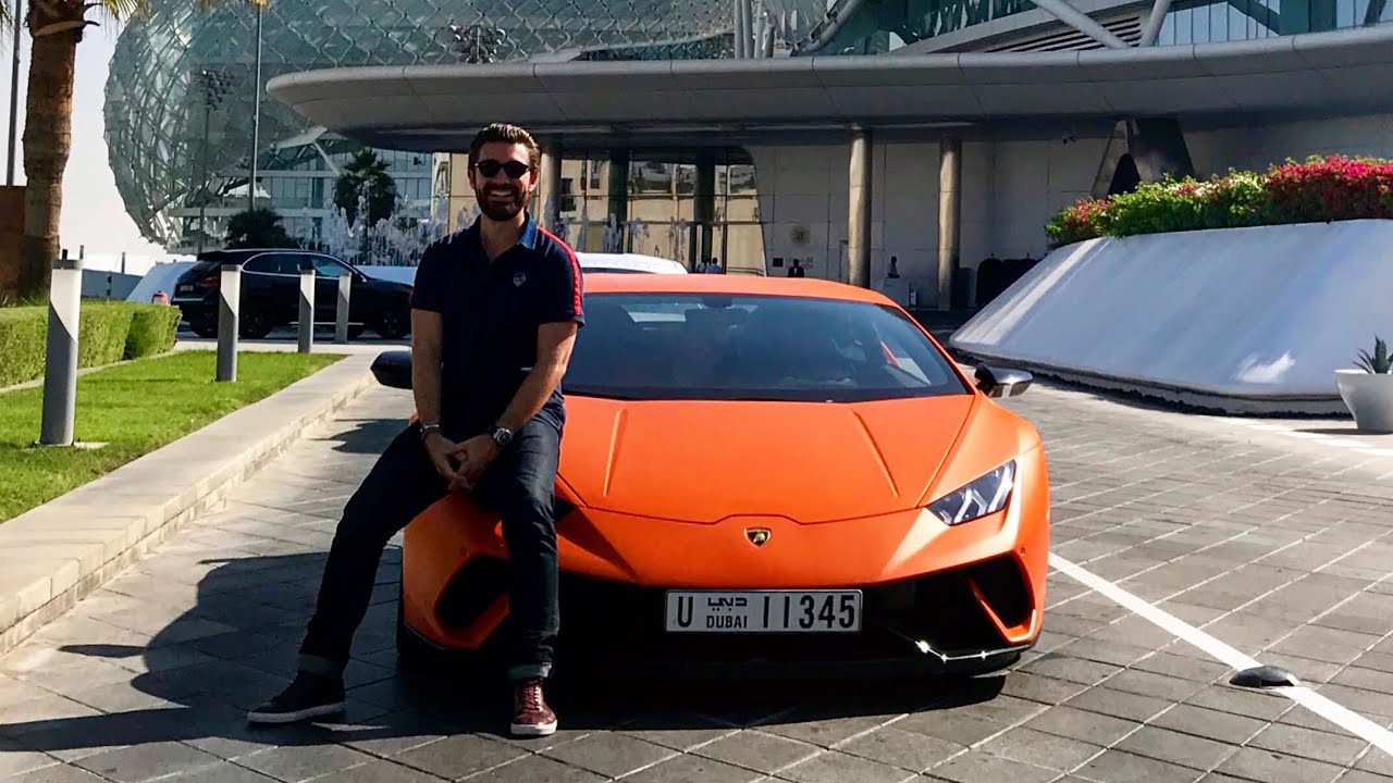 Collecting A New Lamborghini Huracan Performante In Dubai