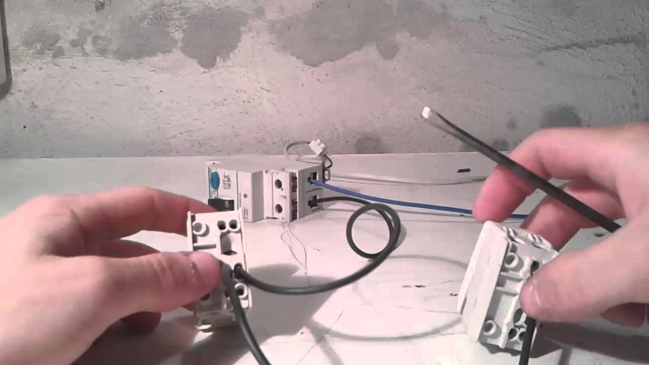 Doppio comando per accendere due lampade distinte fai da te ... Impianto elettrico esterno