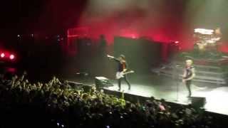 Green Day - Longview Part 1 [Live] // Brooklyn, NY // April 7, 2013