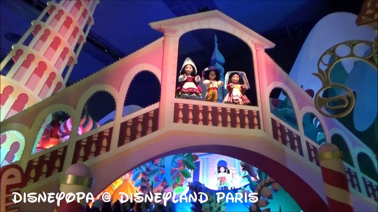 DisneyOpa @ Disneyland Paris - Disney onrides - Its a small world