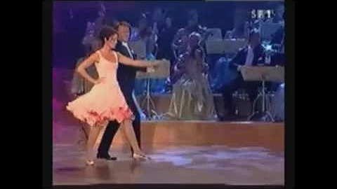 Andr Rieu is dancing the Lndler with Barbara Wussow