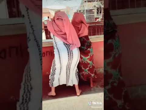 WoW Somali girls Twerking like professional dancer 😍😉. Big Butt beauty ❣️🌹
