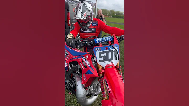 Starting a 2024 CR500 2 Stroke! #dirtbike