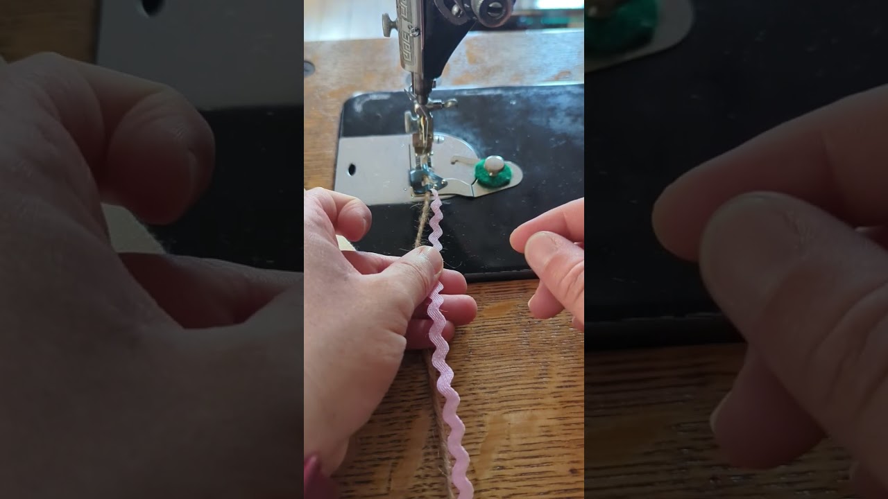 Vintage Singer Underbraider