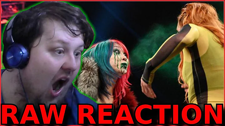 Asuka Uses the Green Mist on Becky Lynch! : RAW Reaction 13.Jan.2020