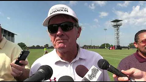 Steve Spurrier with an epic comedy bit