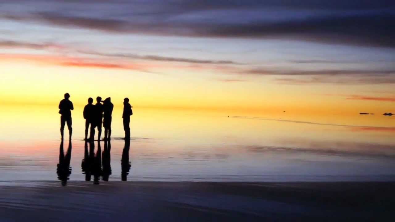 絶景ウユニの夕日と星空と Uyuni Bolivia Photos And Videos Youtube