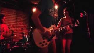 Download lagu Our love has made us pariahs- Empire! Empire! (I was a lonely estate)