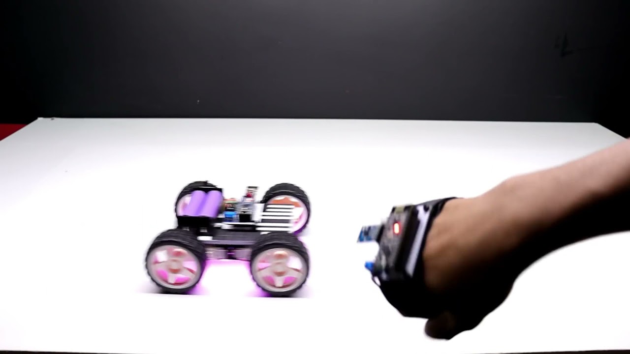 Arduino Gesture Control Robot