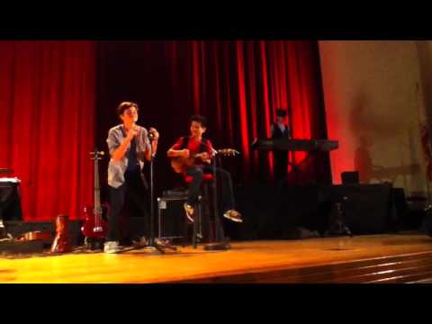 RoneyBoys - Lazy Song Bruno Mars cover - Live Conc...